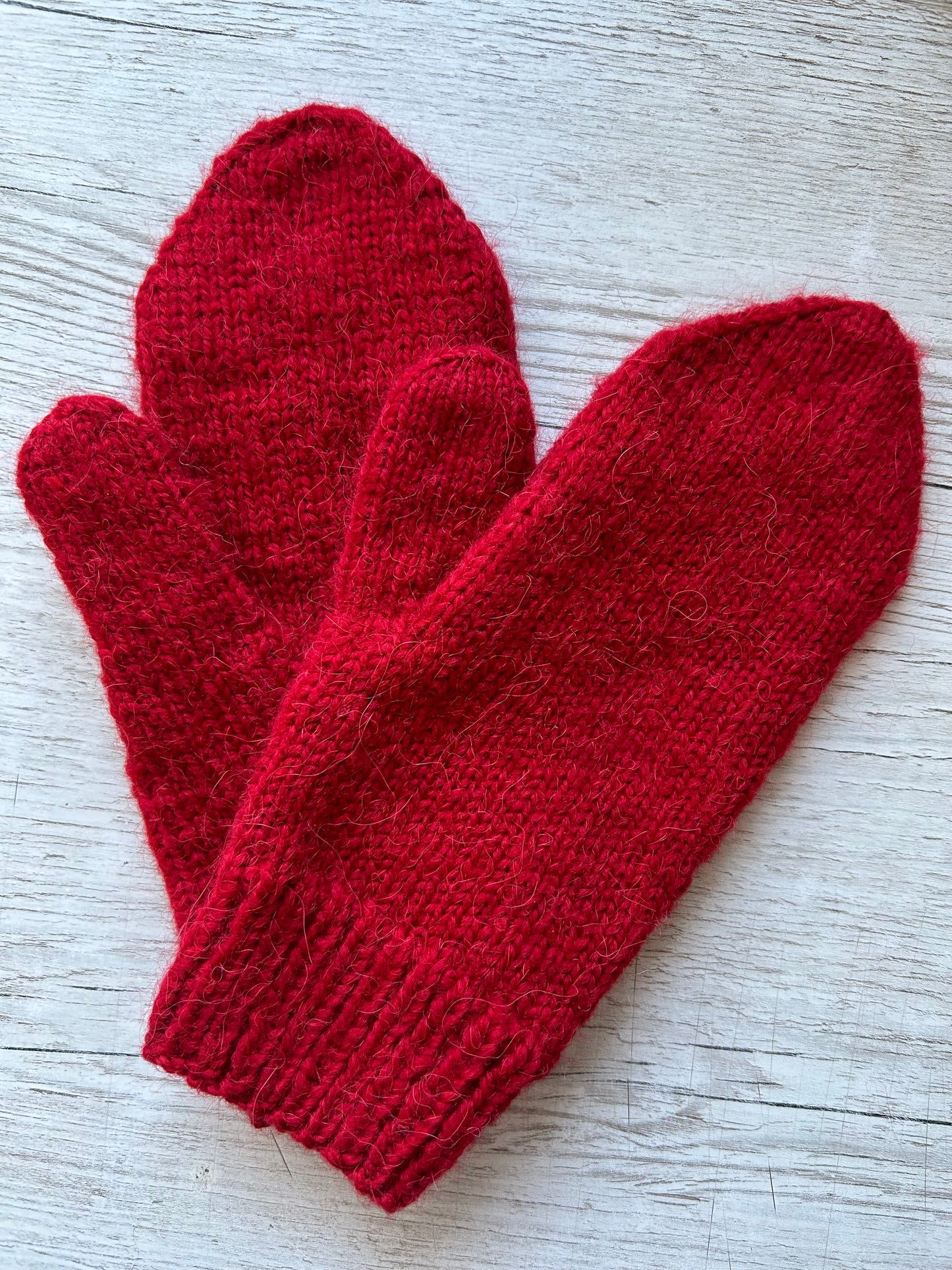 Red mittens