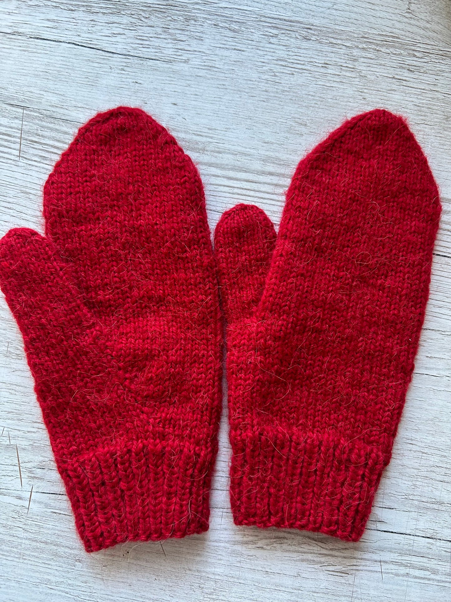 Red mittens