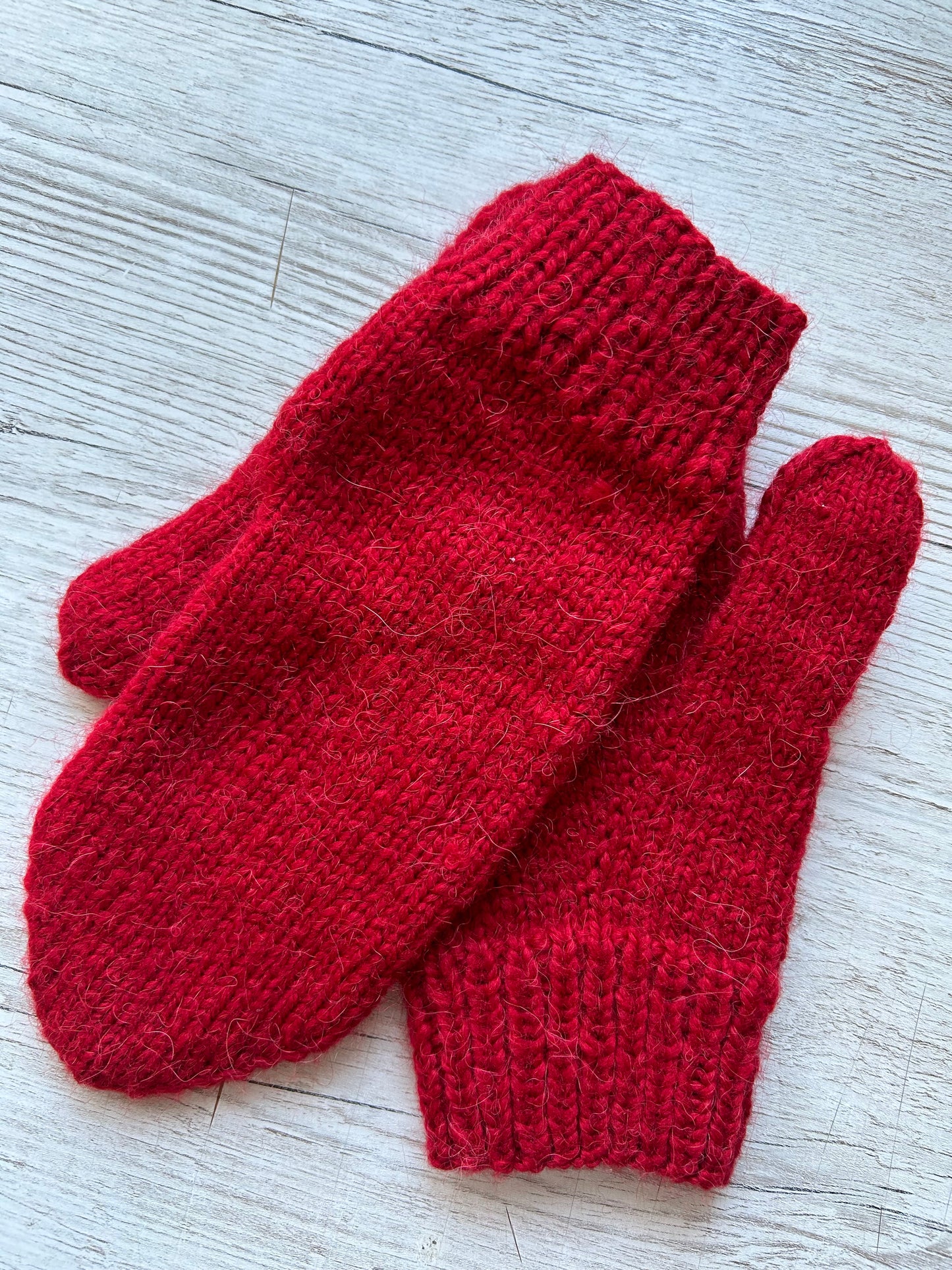 Red mittens